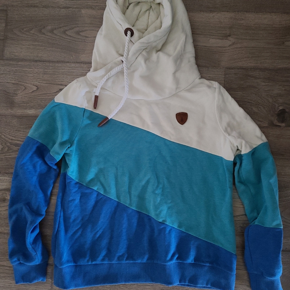 Wanakome Hoodie